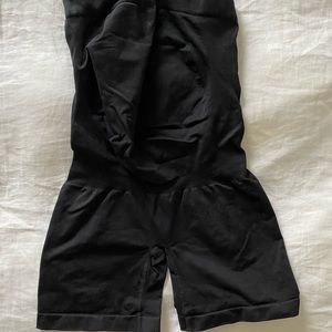 BLANQI everyday maternity shorts